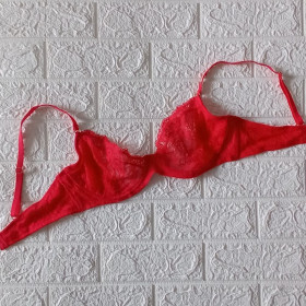 Бюстгальтери Бюстгальтеры ^/--/^ Новий бюстгальтер мереживний червоний р.75/E ^_^^^ Новый бюстгальтер сетевой красный р.75/E - фото фото фото