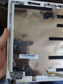 Корпуса Корпуса ^/--/^ Левая петля матрицы Asus X /--/ 501 /--/ U, X /--/ 501 /--/ A, X /--/ 501 /--/ C ^_^^^ Ліва петля матриці Asus X /--/ 501 /--/ U, X /--/ 501 /--/ A, X /--/ 501 /--/ C - фото фото фото