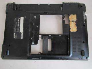 Корпуса Корпуса ^/--/^ корпус ноутбука Samsung RV /--/ 410 - поддон ^_^^^ Корпус ноутбука Samsung RV /--/ 410 - піддон - фото фото фото