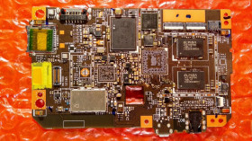 Камери Камеры ^/--/^ Asus ME /--/ 173 /--/ X плата НЕ рабочая оригинал б/у ^_^^^ Asus ME /--/ 173 /--/ X плата не робоча оригінал б/у - фото фото фото