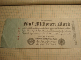 Німеччина Германия ^/--/^ 5 /--/ млн марк 1923 Німеччина ^_^^^ 5 млн марк 1923 Германия - фото фото фото