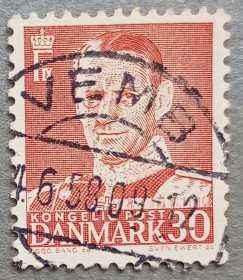Скандинавія Скандинавия ^/--/^ Дания 1952 г - король Фредерик IX, гаш ^_^^^ 1952 — король Фредерік IX, гаш - фото фото фото