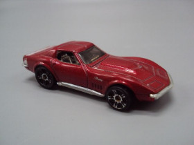 Інші Другие ^/--/^ Машинка модель Hot Wheels 69 Chevrolet Corvette TM GM Малайзия шевролет корвет №18772 ^_^^^ Машинка модель Hot Wheels 69 Chevrolet Corvette TM GM Малайзія шевролет корвет No /--/ 18772 - фото фото фото