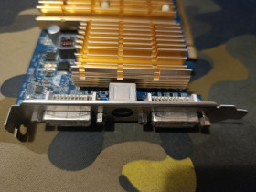 Відеокарти Видеокарты ^/--/^ Видеокарта Gigabyte GV-RX /--/ 165256 /--/ D-RH 256 mb ^_^^^ Відеокарта Gigabyte GV-RX /--/ 165256 /--/ D-RH 256 mb - фото фото фото