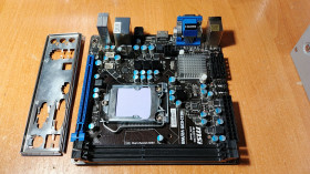 Материнські плати Материнские платы ^/--/^ Материнская плата MSI H /--/ 61 /--/ I-E /--/ 35 V /--/ 2/W /--/ 8     (s /--/ 1155, Intel H /--/ 61, PCI-Ex /--/ 16,mini-ITX) ^_^^^ Материнська плата MSI H /--/ 61 /--/ I-E /--/ 35 V /--/ 2/W /--/ 8 (s /--/ 1155, Intel H /--/ 61, PCI-Ex /--/ 16,mini-ITX) - фото фото фото