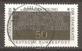 НДР, ФРН ГДР, ФРГ ^/--/^ ФРГ 1981 Sc.1359 Mi.1106 used Фундамент.концепции демократии    (разделение властей) ^_^^^ ФРН 1981 Sc.1359 Mi.1106 used Фундамент.концепції демократії (розділення влади) - фото фото фото