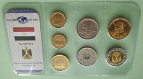 Єгипет Египет ^/--/^ Набор монет ЕГИПЕТ из серии - Das Geld Der Welt пластик блистер запайка набір ЄГИПЕТ ^_^^^ Набор монет ЭГИПЕТ из серии - Das Geld Der Welt пластик блистер запайка набор ЕГИПЕТ - фото фото фото
