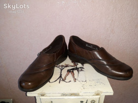 Туфлі Туфли ^/--/^ Туфли Clarks женские оригинал 37 размер    (7,5 США) ^_^^^ Туфлі Clarks жіночі оригінал 37 розмір (7,5 США) - фото фото фото
