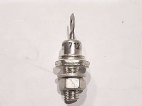 Діоди Диоды ^/--/^ Диод  КY /--/ 708  10 /--/ A  400 /--/ V ^_^^^ Діод КY /--/ 708 10 /--/ A 400 /--/ V - фото фото фото